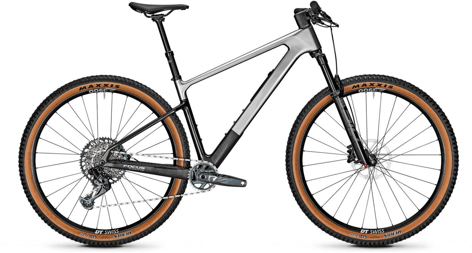 Focus Raven 8.9 Silver / Carbon raw